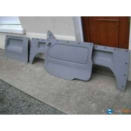 protection arriere interieur renault trafic 2