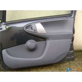 panneau porte AVD peugeot 107