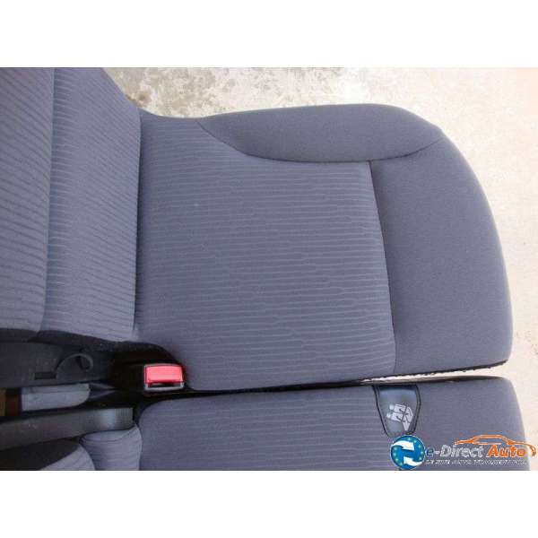 Moustiquaires Avant Pour Fiat Doblò 1996-2025 - Paire 2 Pièces - Maille Respirante - Installation Aimants/velcro